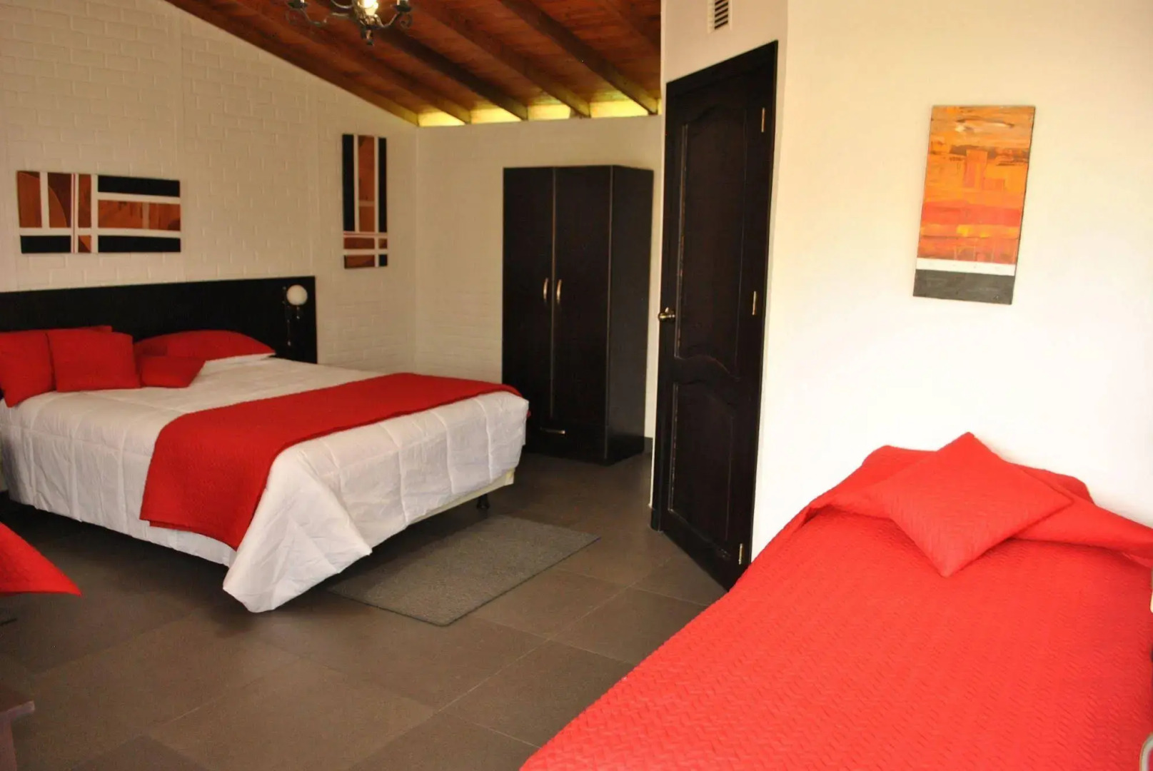 Hostería Rosa Blanca