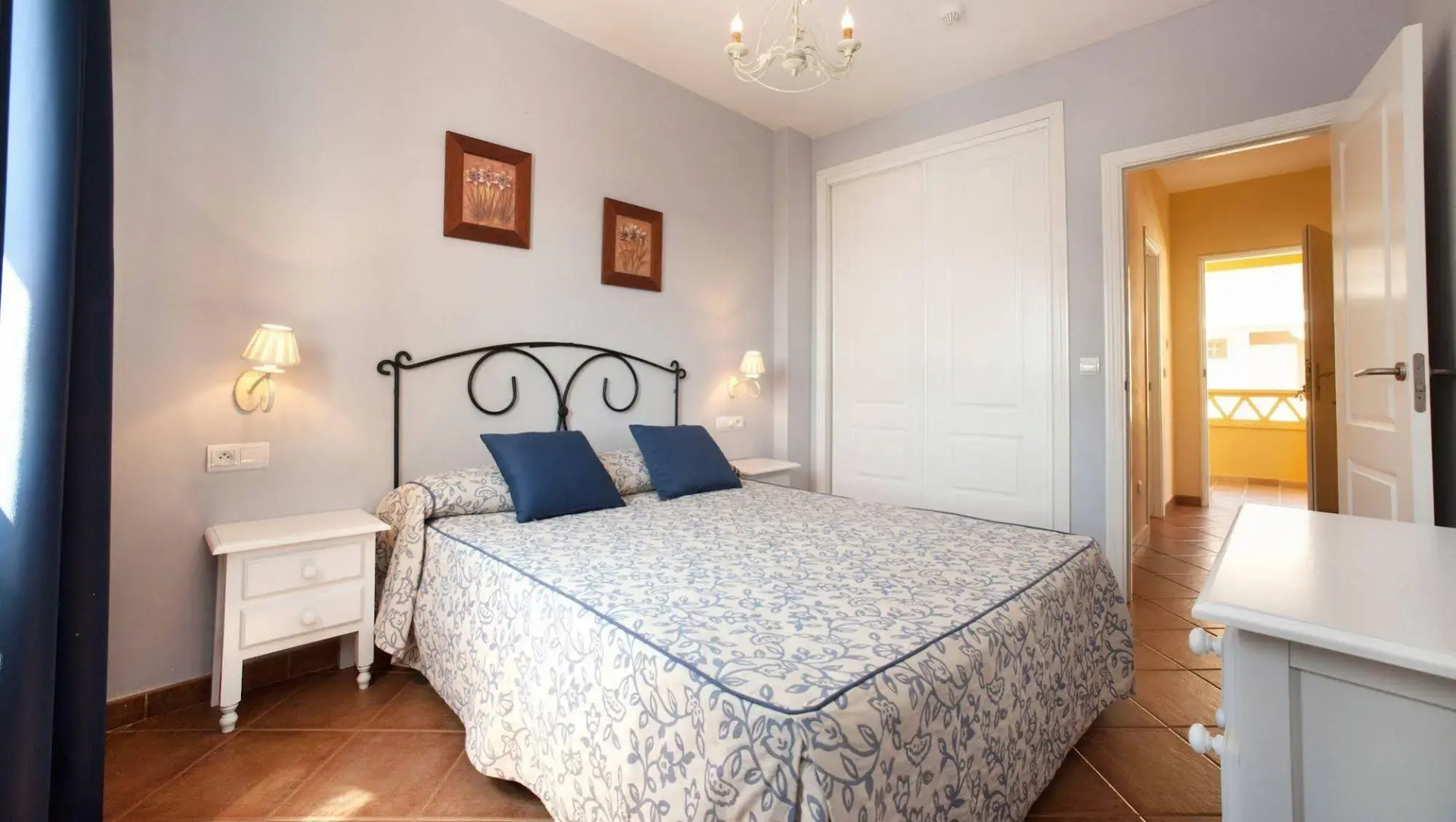 Leo Isla Canela Selection