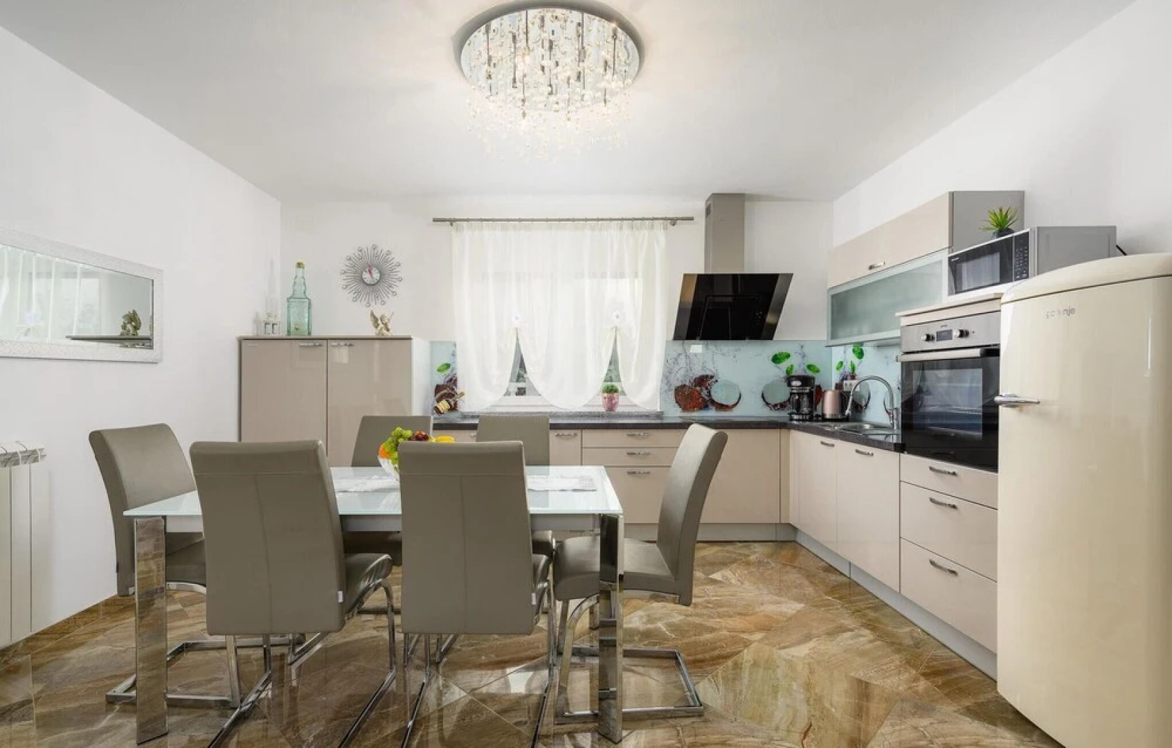 Nice Home in Buje With Wifi and 2 Bedrooms