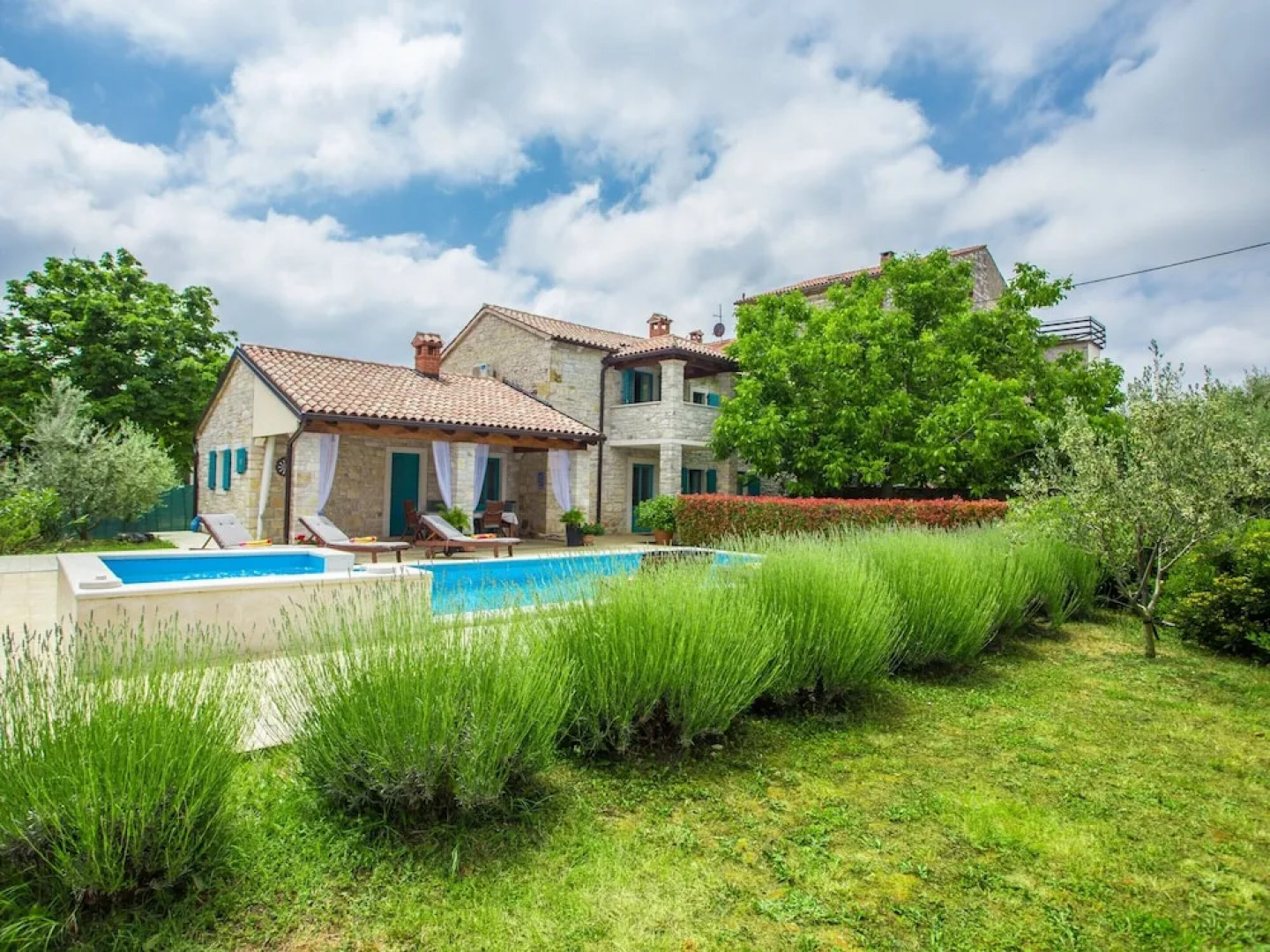 Villa in Medvidici With Pool Near Porec Beach