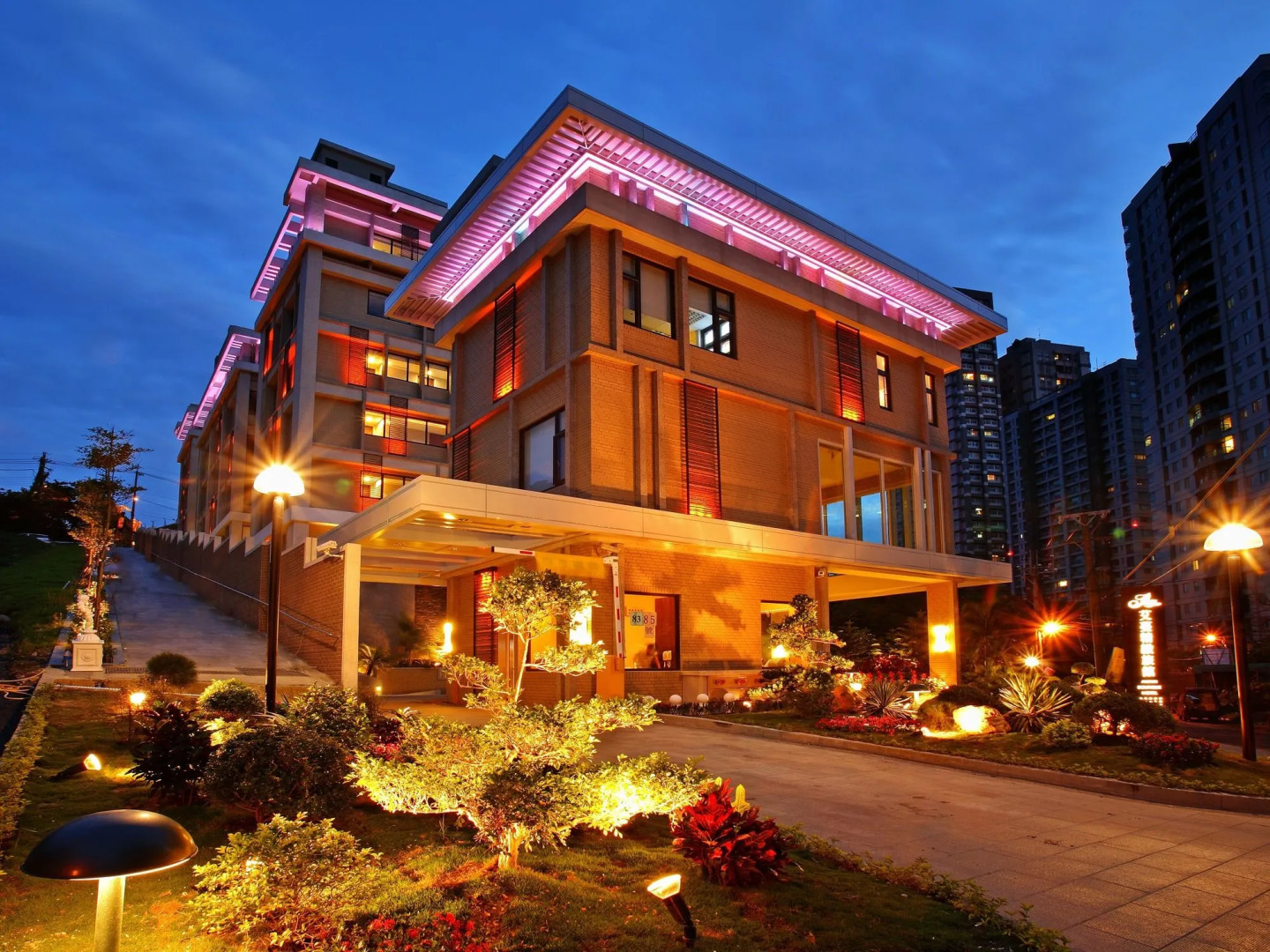 Norway Forest Tamsui Motel