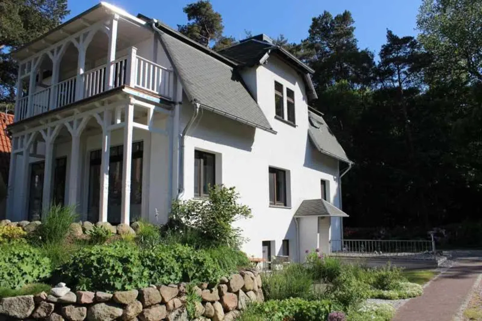 Villa Waldheim - WG 2