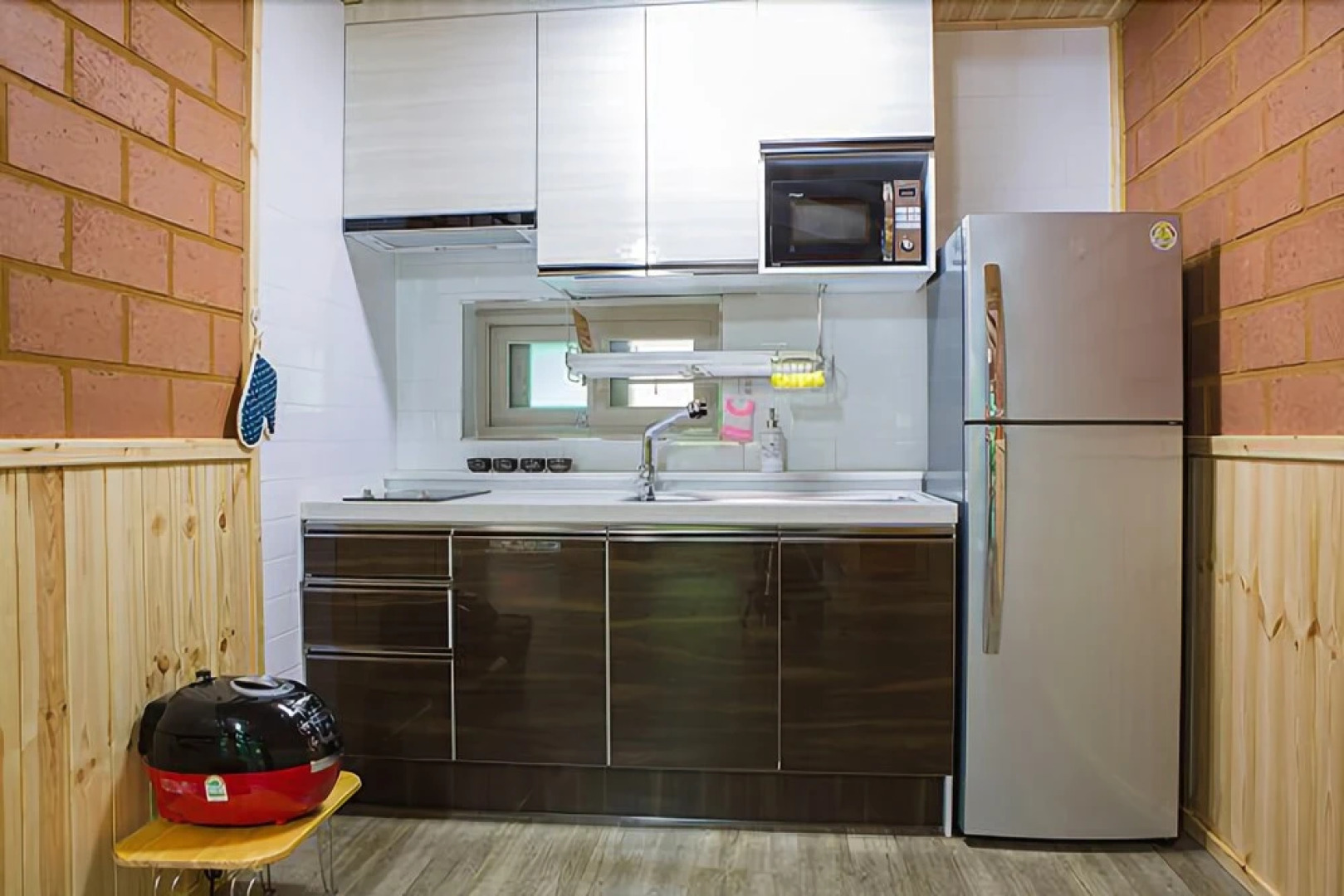 Jeongseon Firefly Light Clay Pension