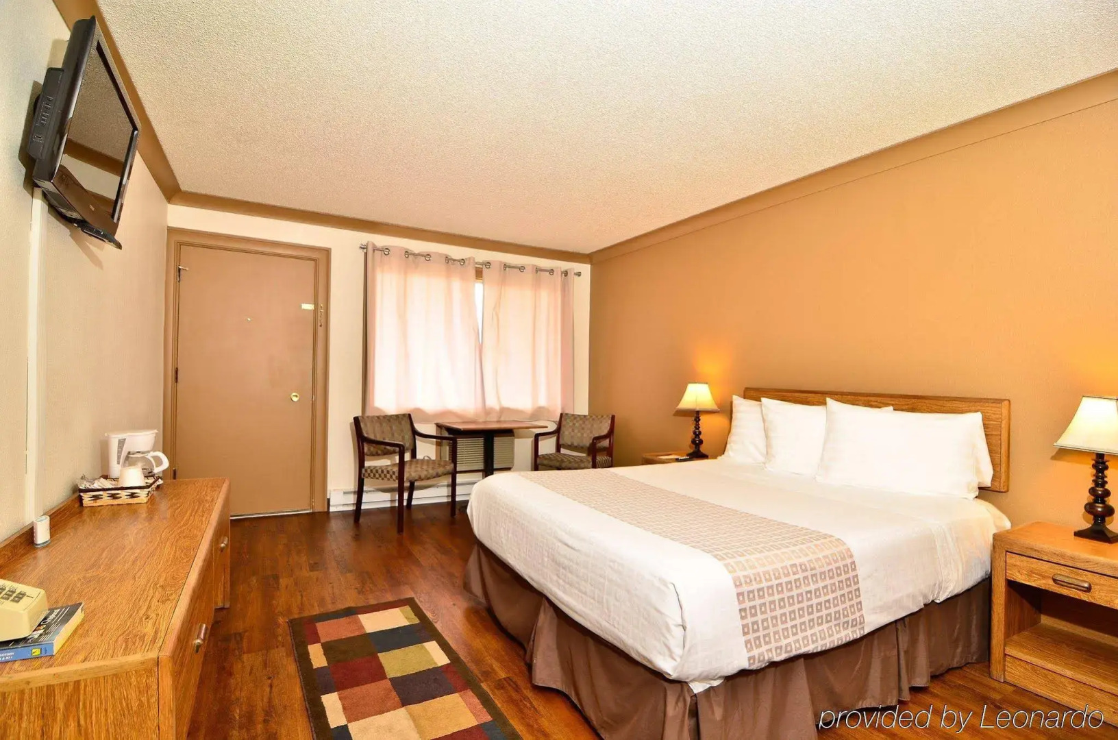 OYO Hotel St. Helens, OR