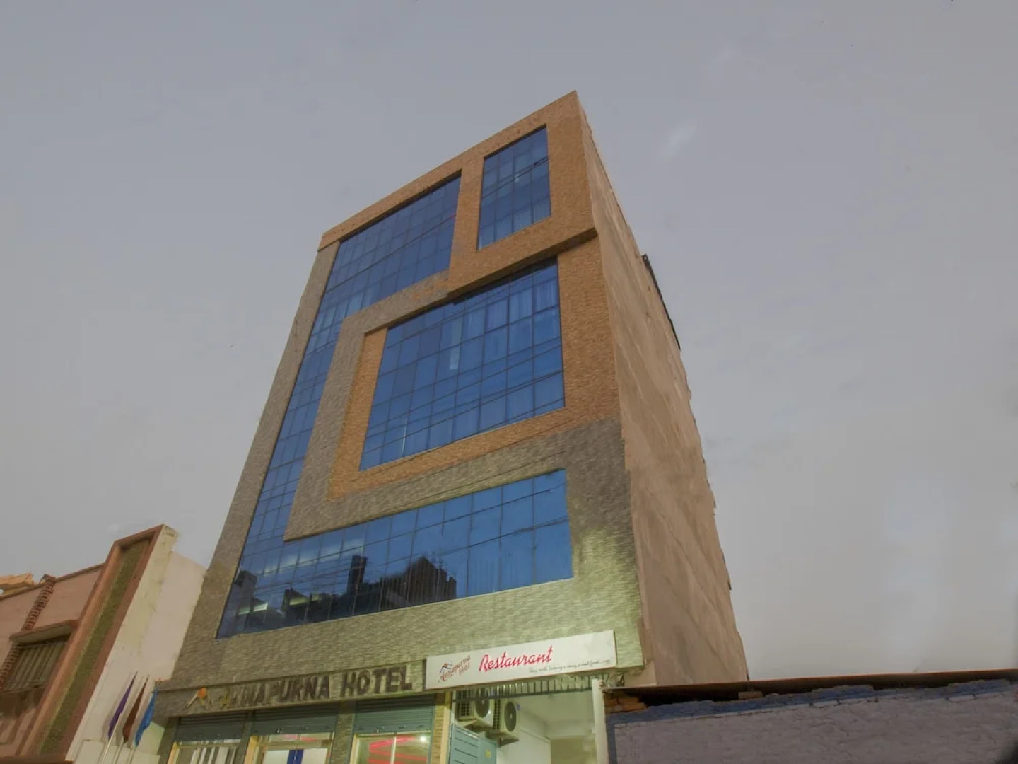 OYO 311 Annapurna Hotel