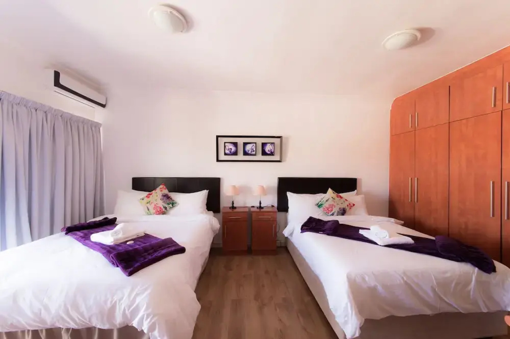 Nama White Guest House