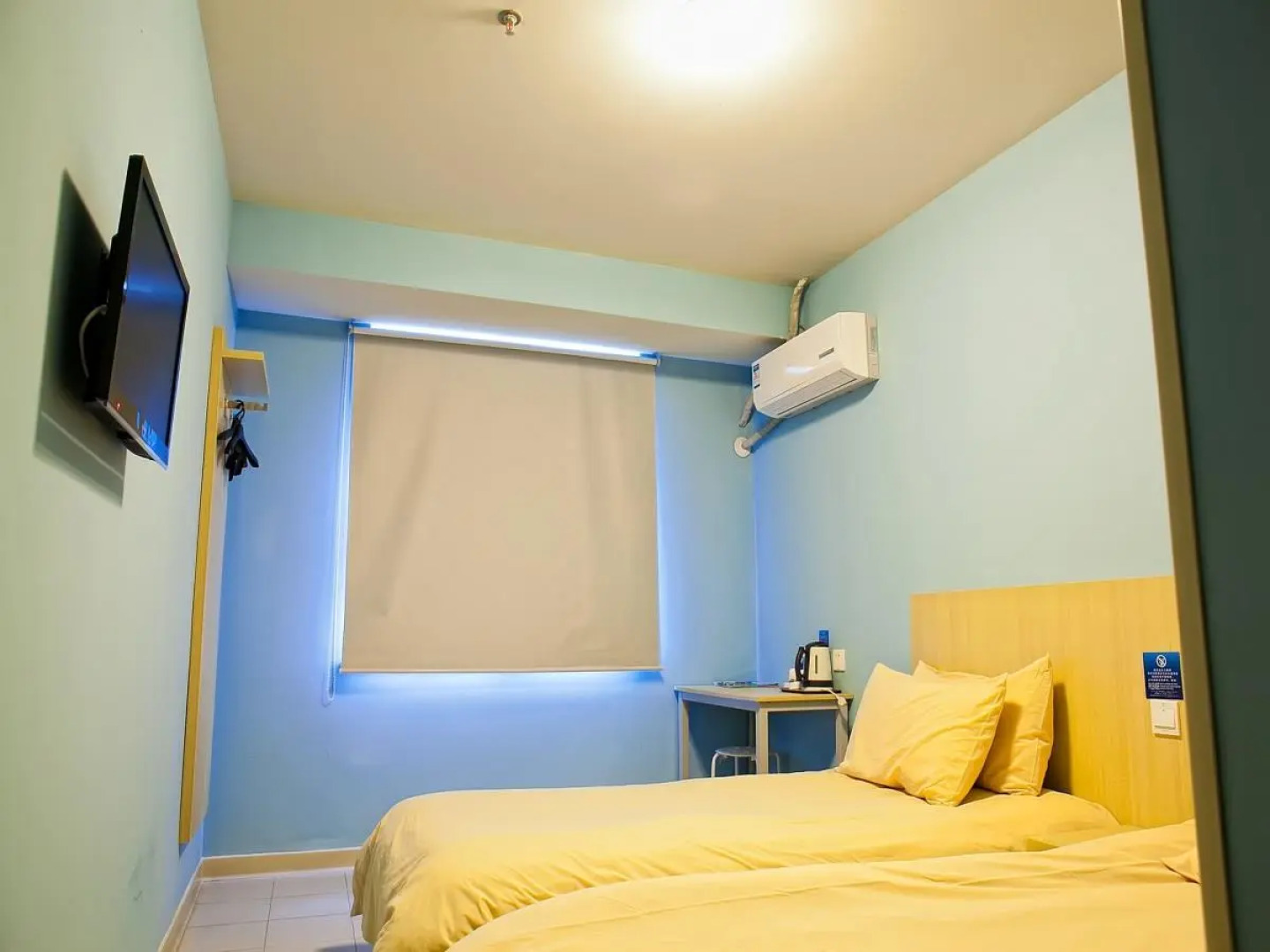 百时快捷酒店(大连港湾广场店)