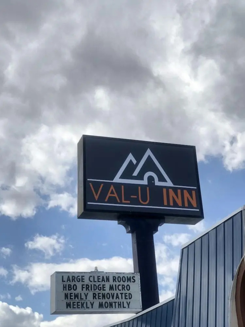 Val-U Motel