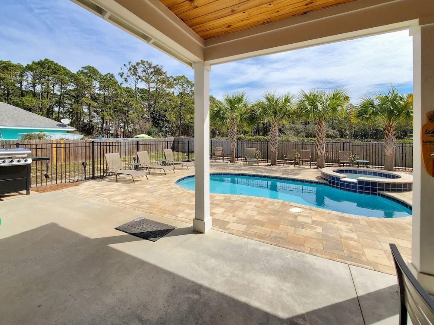 523 Lyndell Lane - My Misstress Too