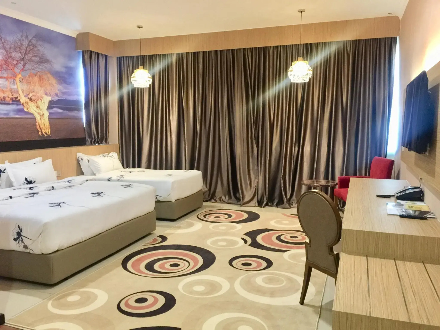 Hotel Holmes Gelang Patah