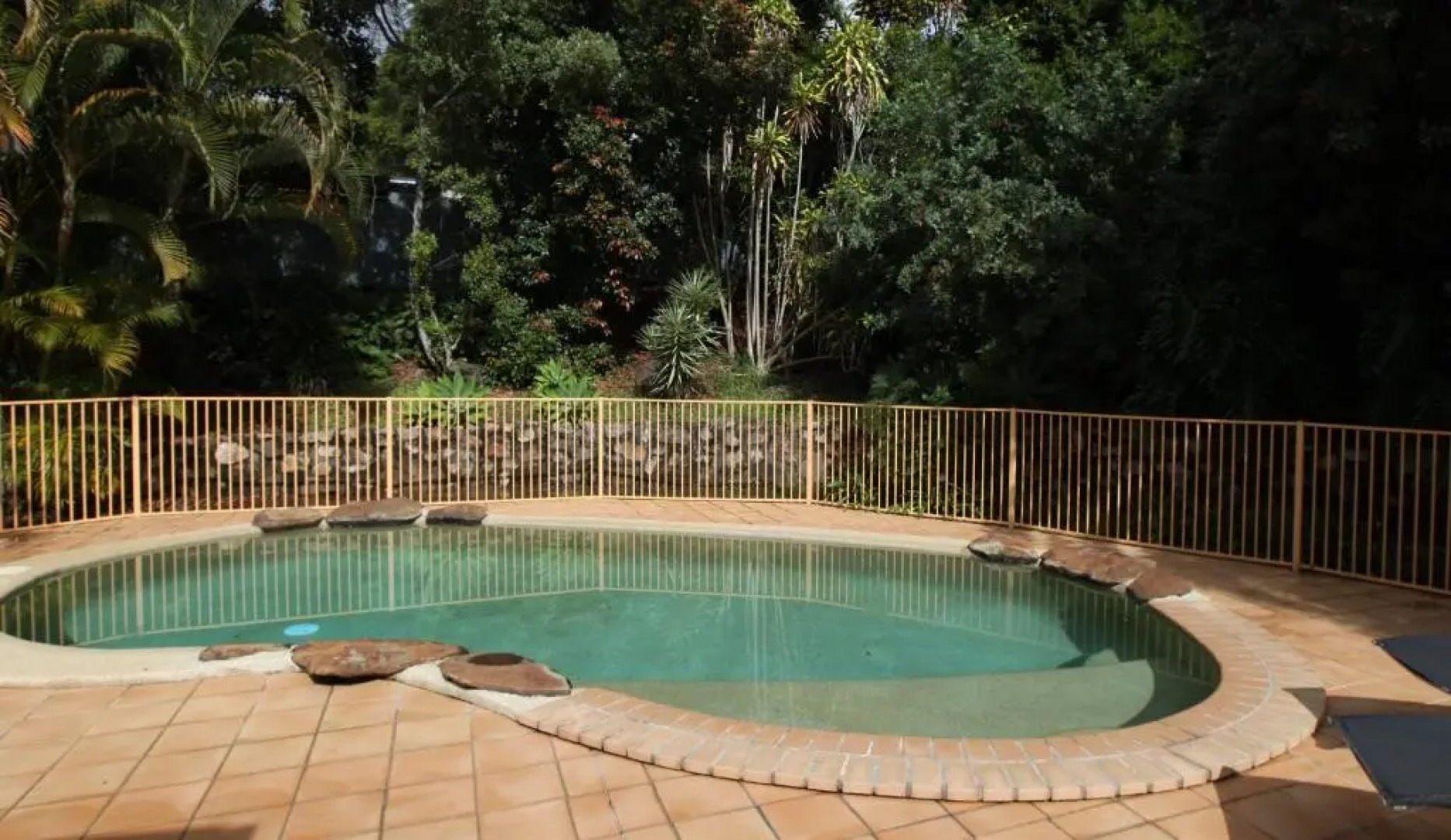 Red Bridge Motor Inn