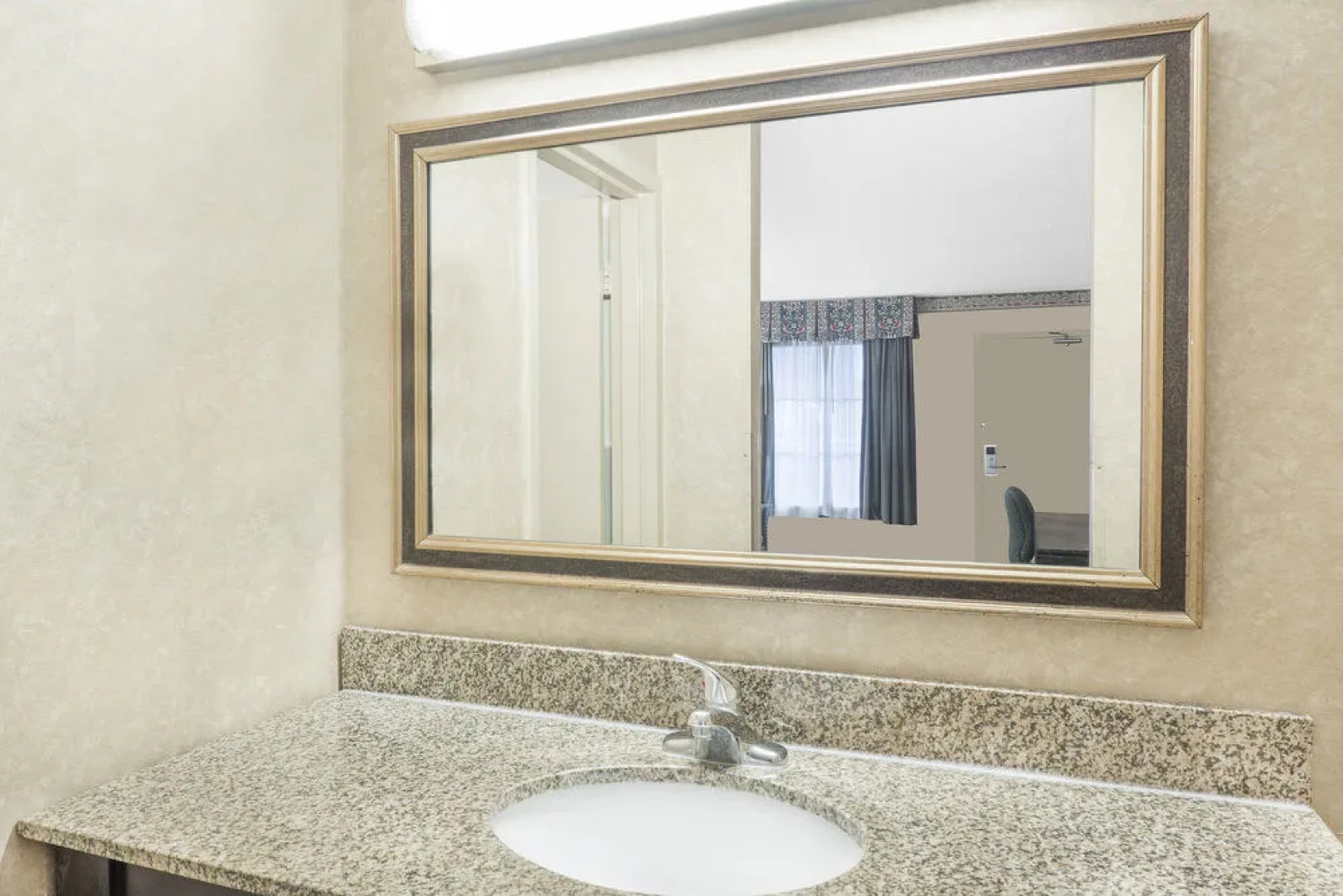 Days Inn & Suites York