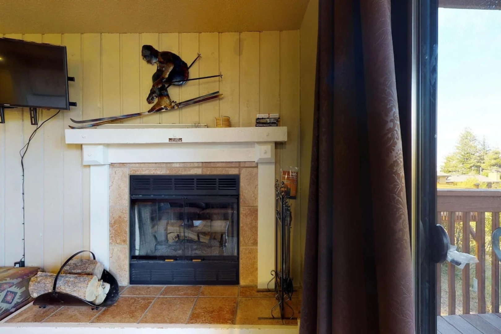 Pioneer Condominiums