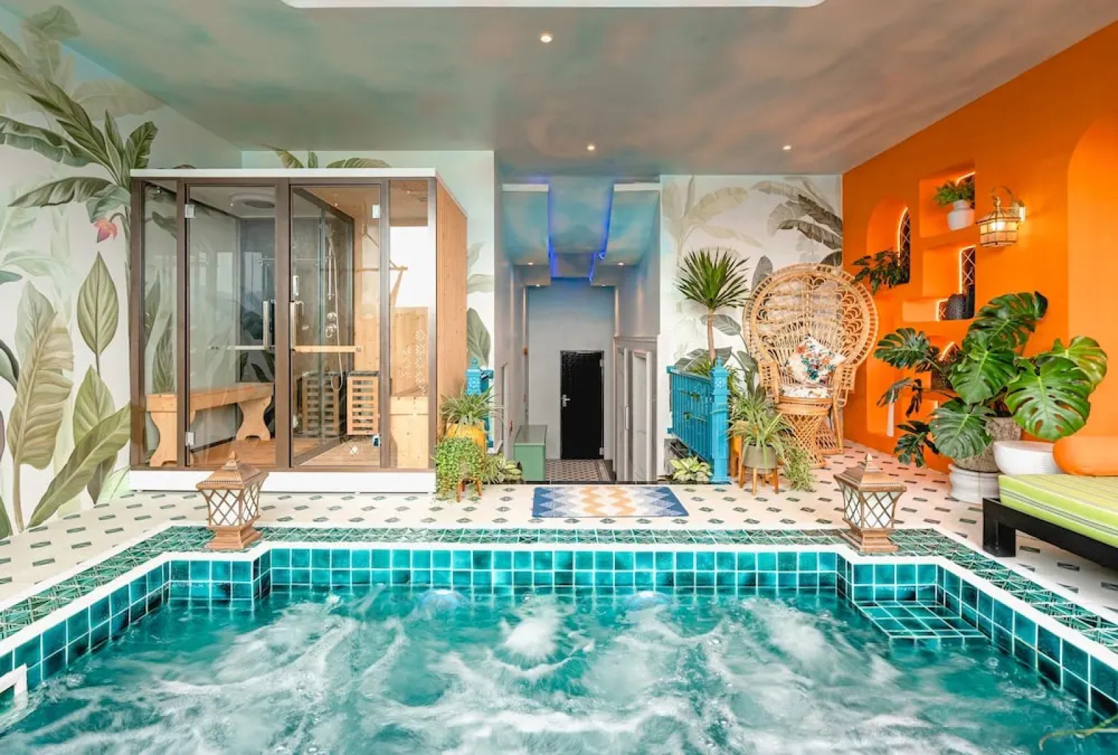 Pavillon Boutique Hotel & Apartment Nha Trang