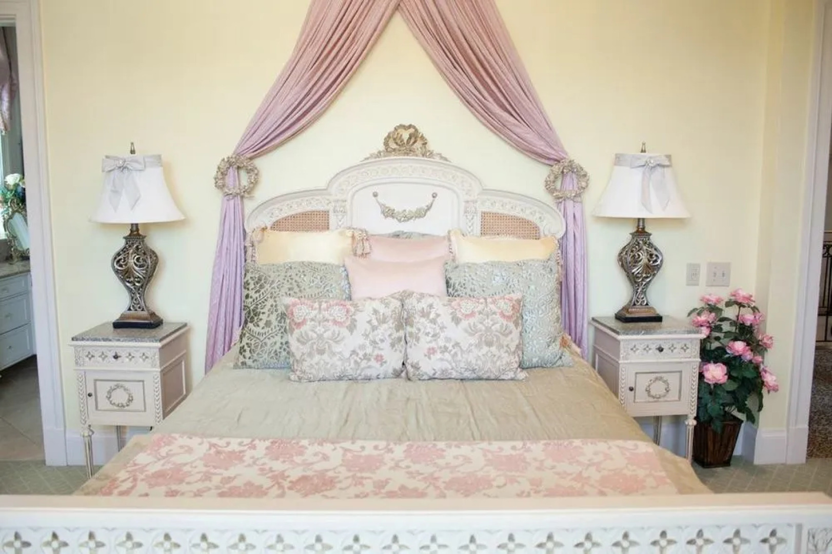 Fountainview Mansion