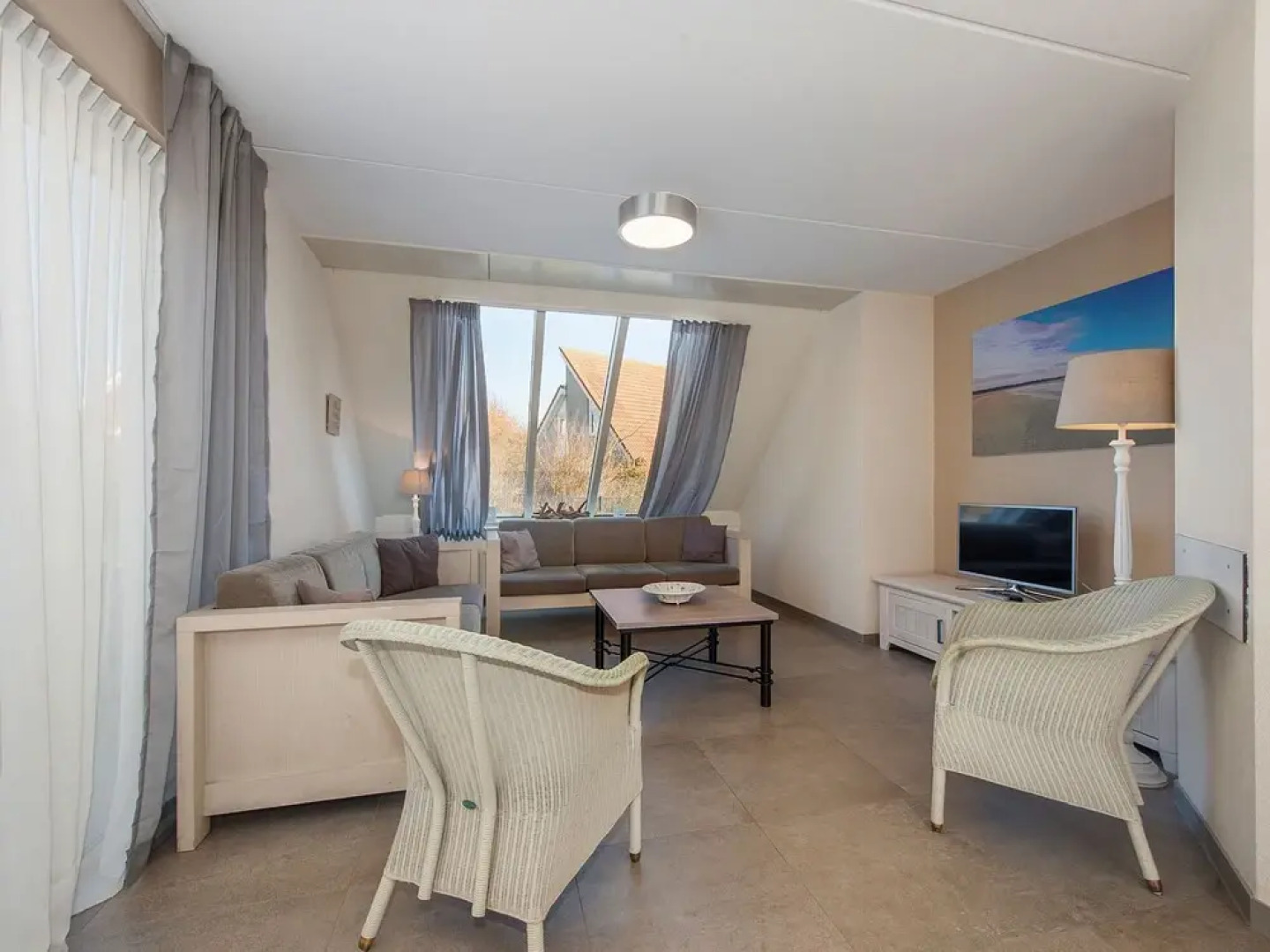 Detached Villa With Washing Machine, sea and Beach at 1 km