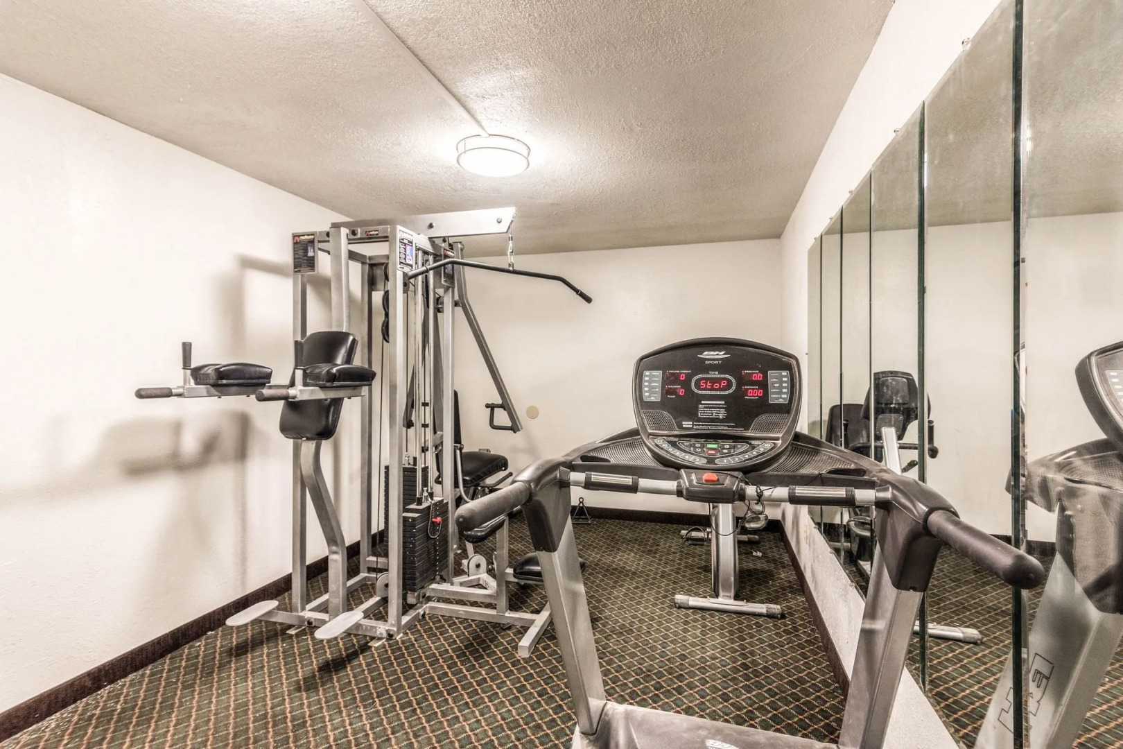 Colby Inn and Suites