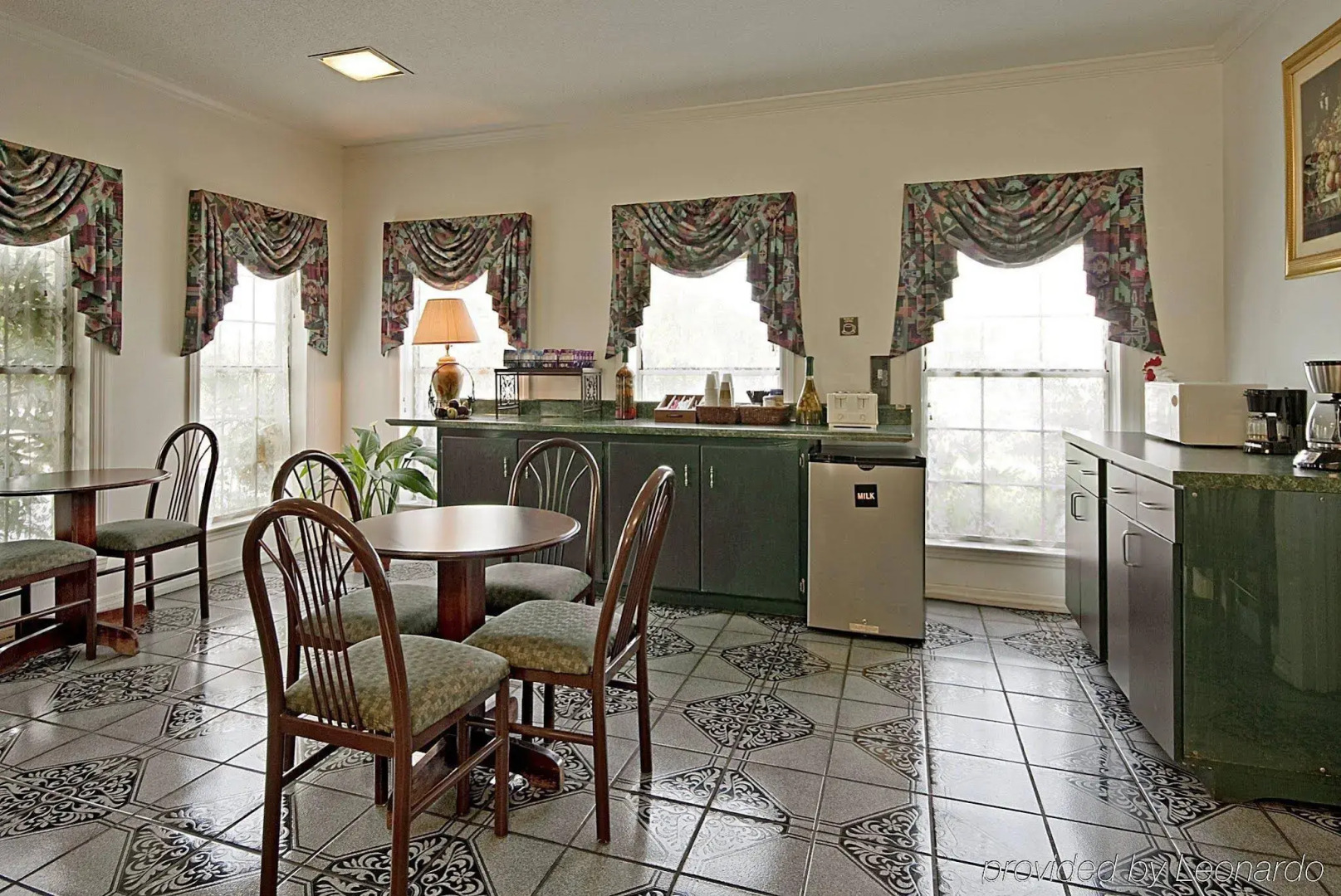 Americas Best Value Inn Marianna