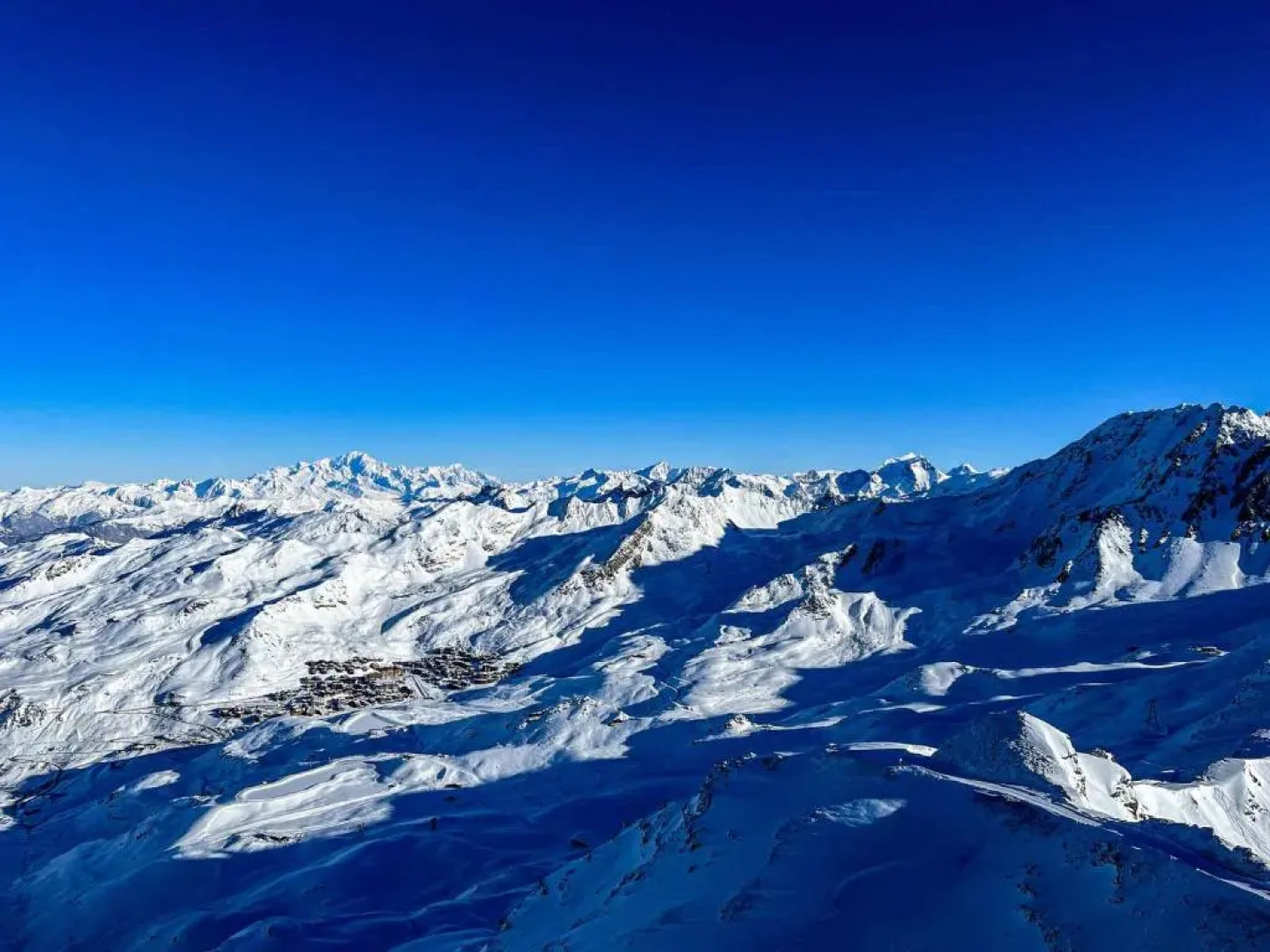 Le Hameau SPA & PISCINE appartement 2 pieces 6pers by Alpvision Residences