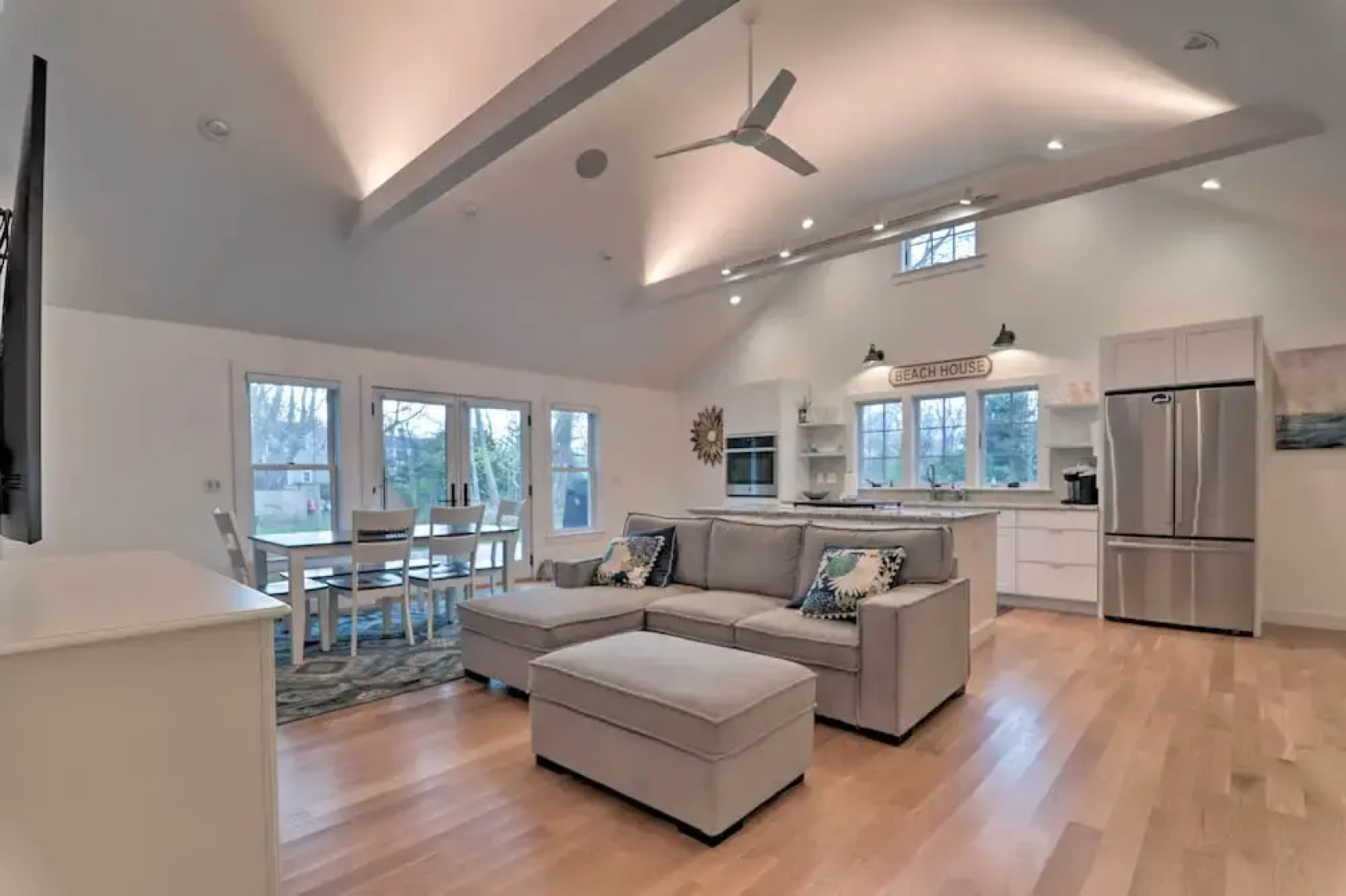 Cape Cod Cottage w/ Fire Pit - Walk to Beach!