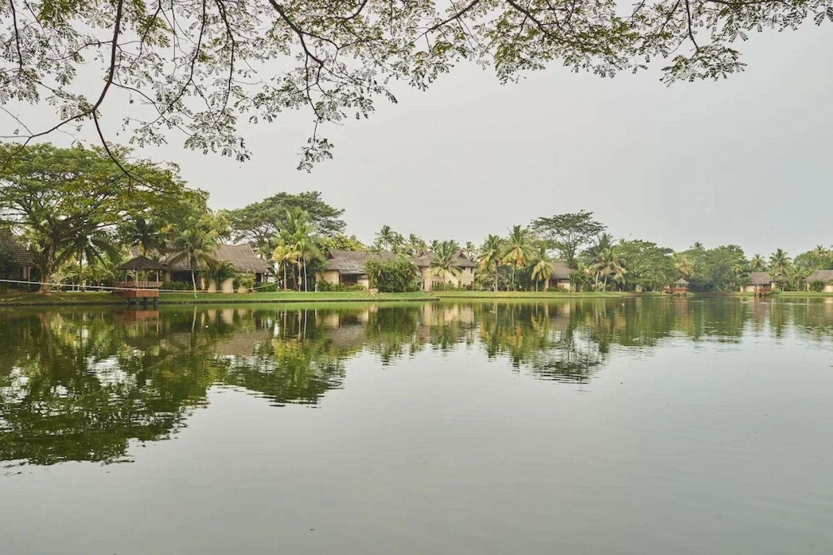 Radisson Plaza Resort & Spa