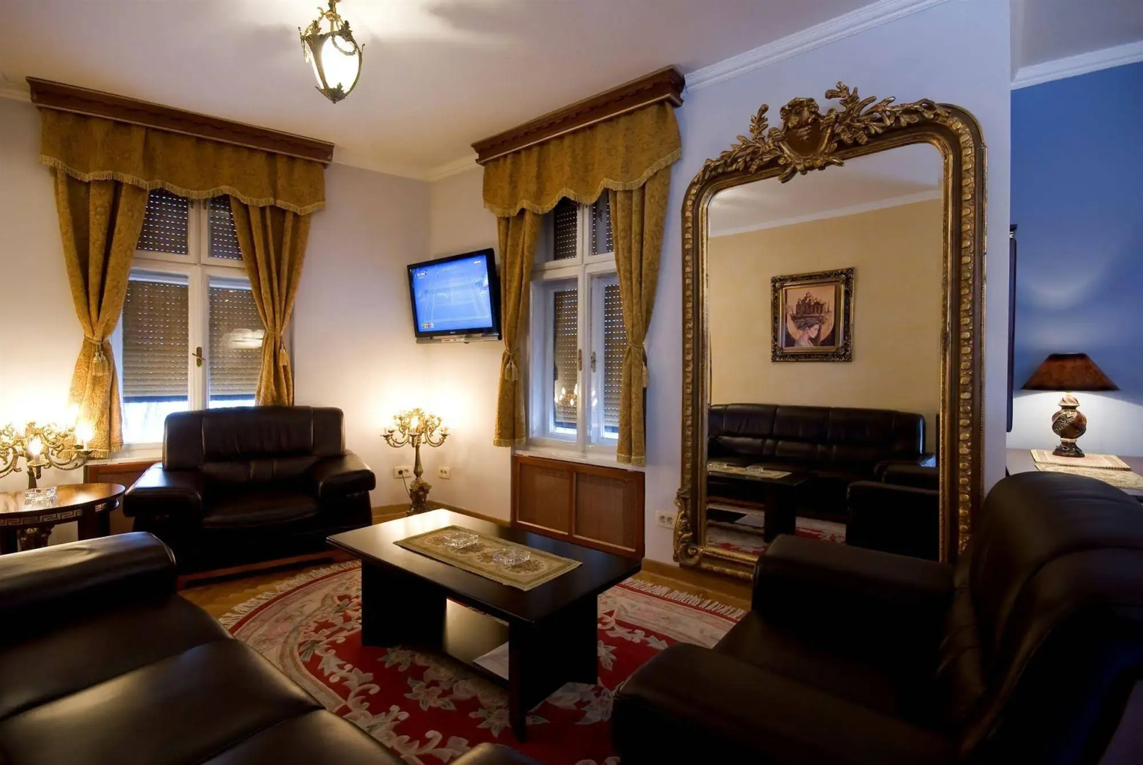 Pension Travelling Actor