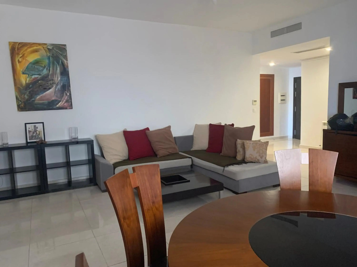 Charmant appartement f4 à la résidence Hasnaoui Oran POUR FAMILLE OU PRO UNIQUEMENT