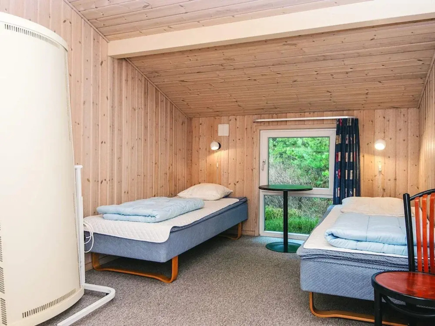 Secluded Holiday Home in Henne near Beach