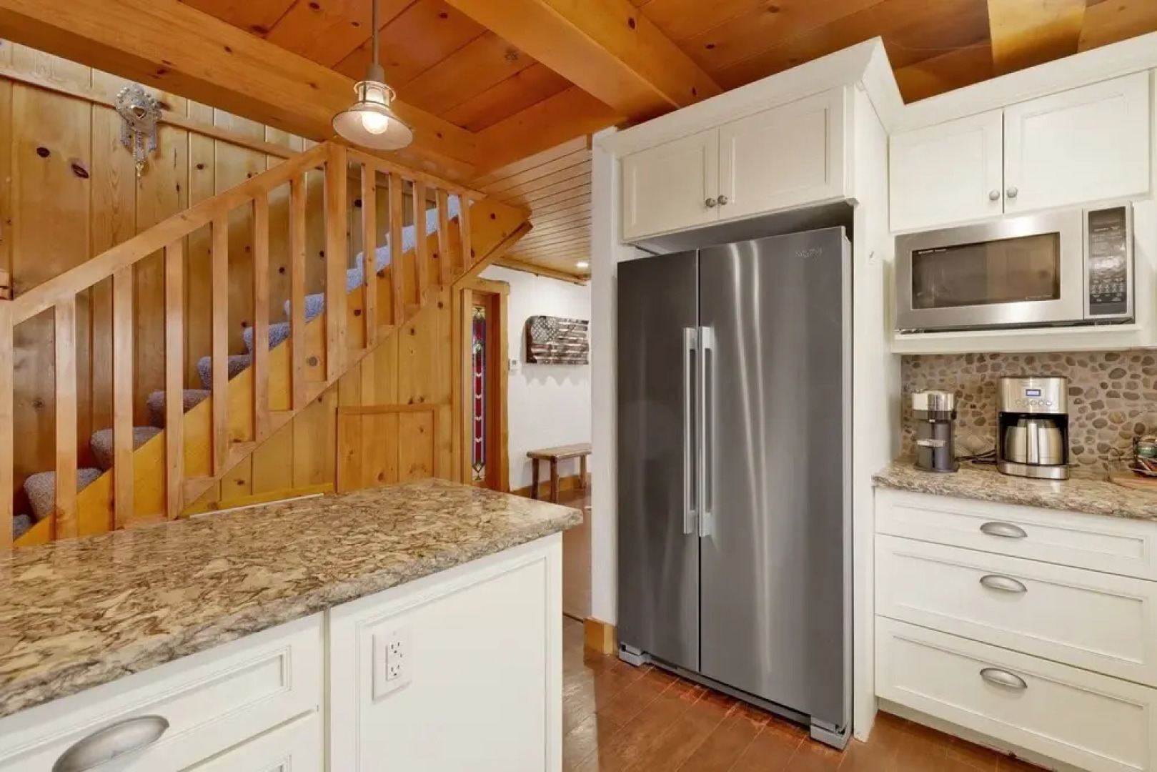 2164-fawnskin Tree House 3 Bedroom Home by Redawning