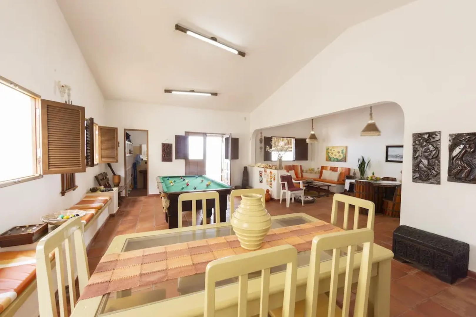 Tranquila espaçosa casa em Porto Mirim