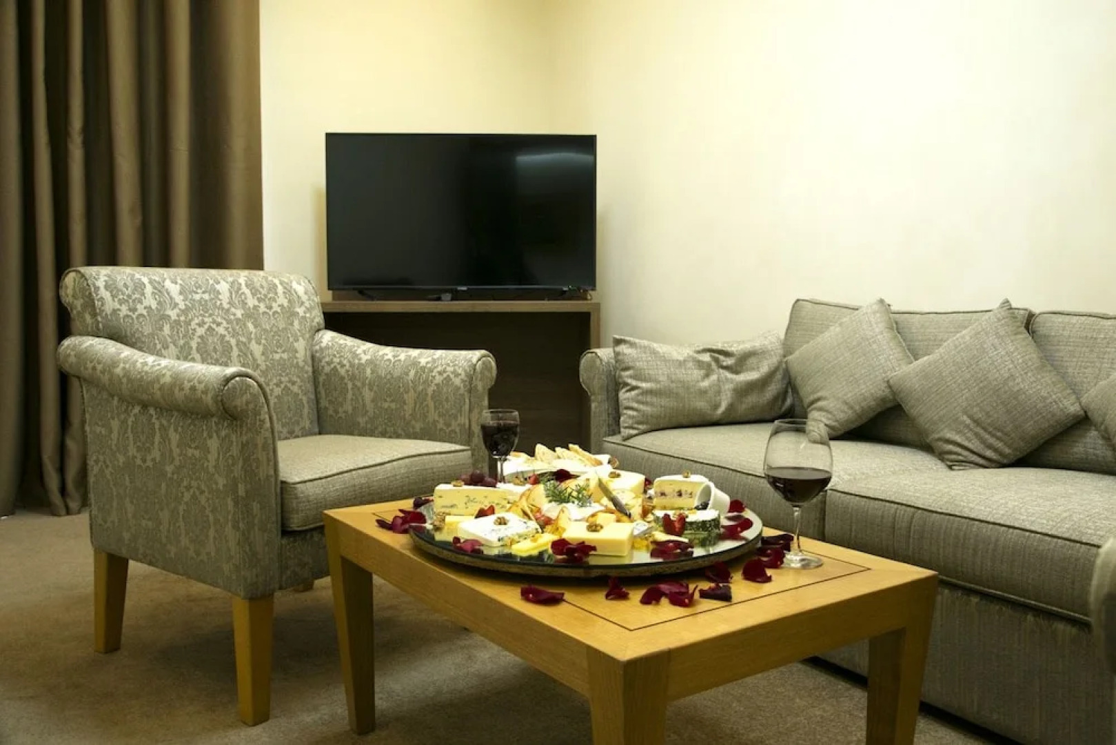 Bzommar Palace Hotel