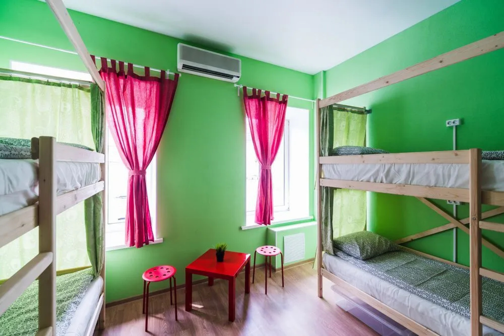 BRO Hostel