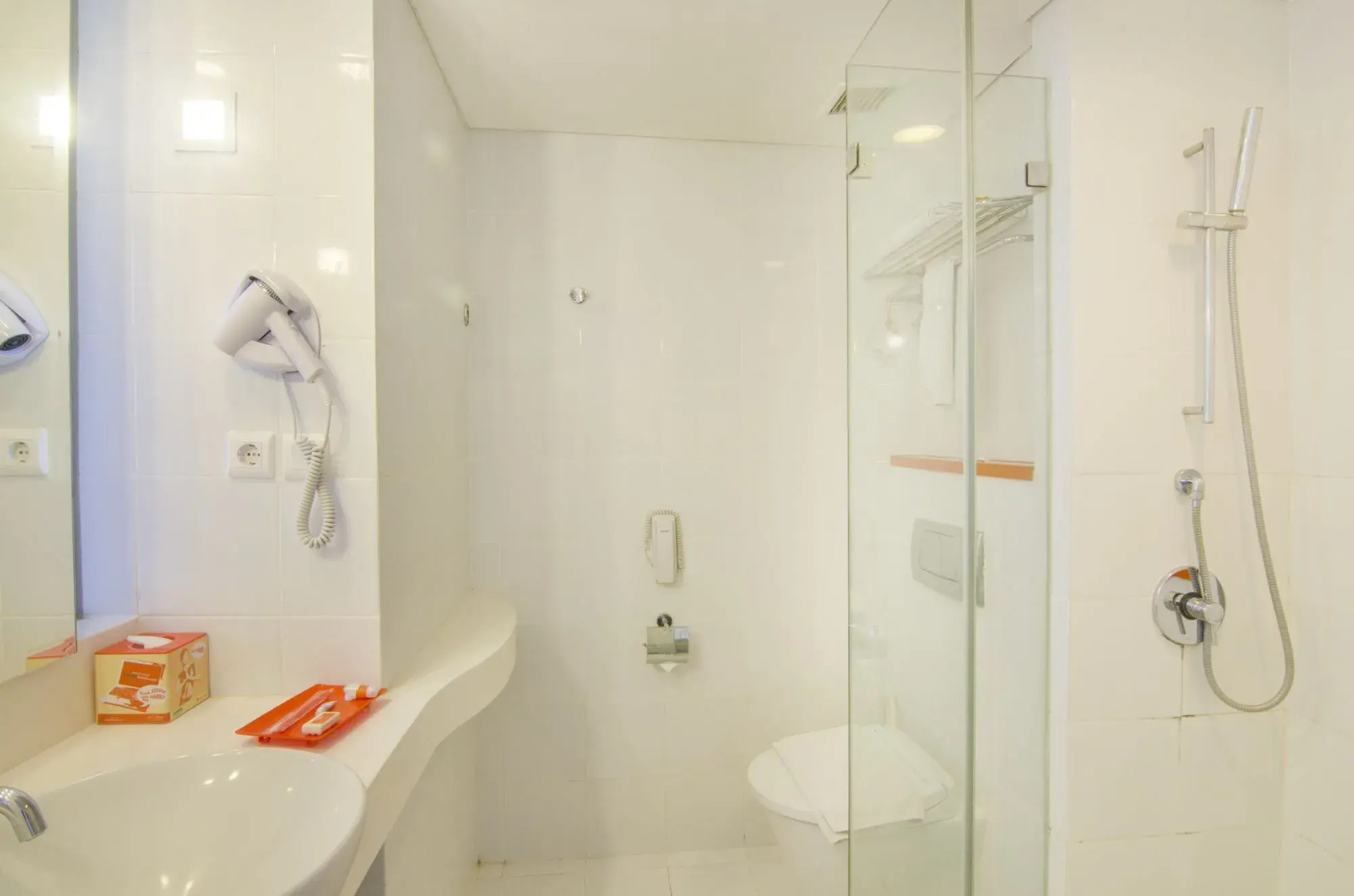 HARRIS Hotel & Conventions Denpasar Bali