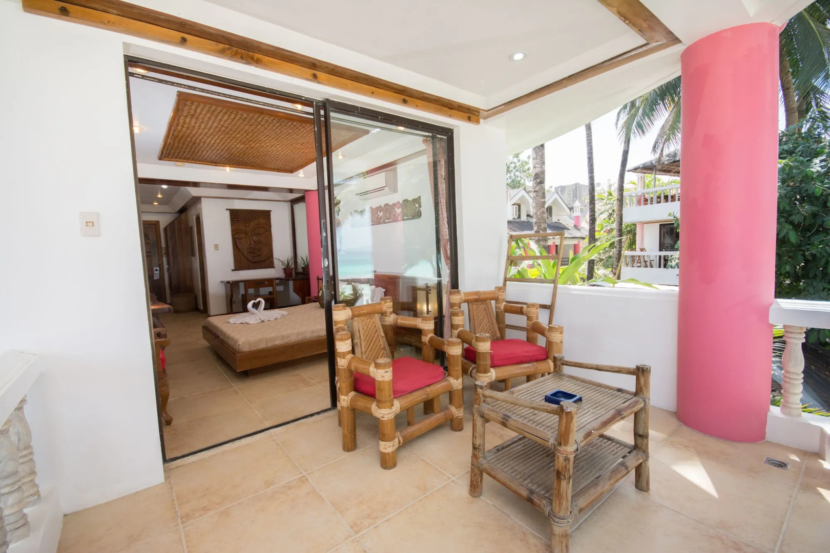 Nigi Nigi Too Beach Resort