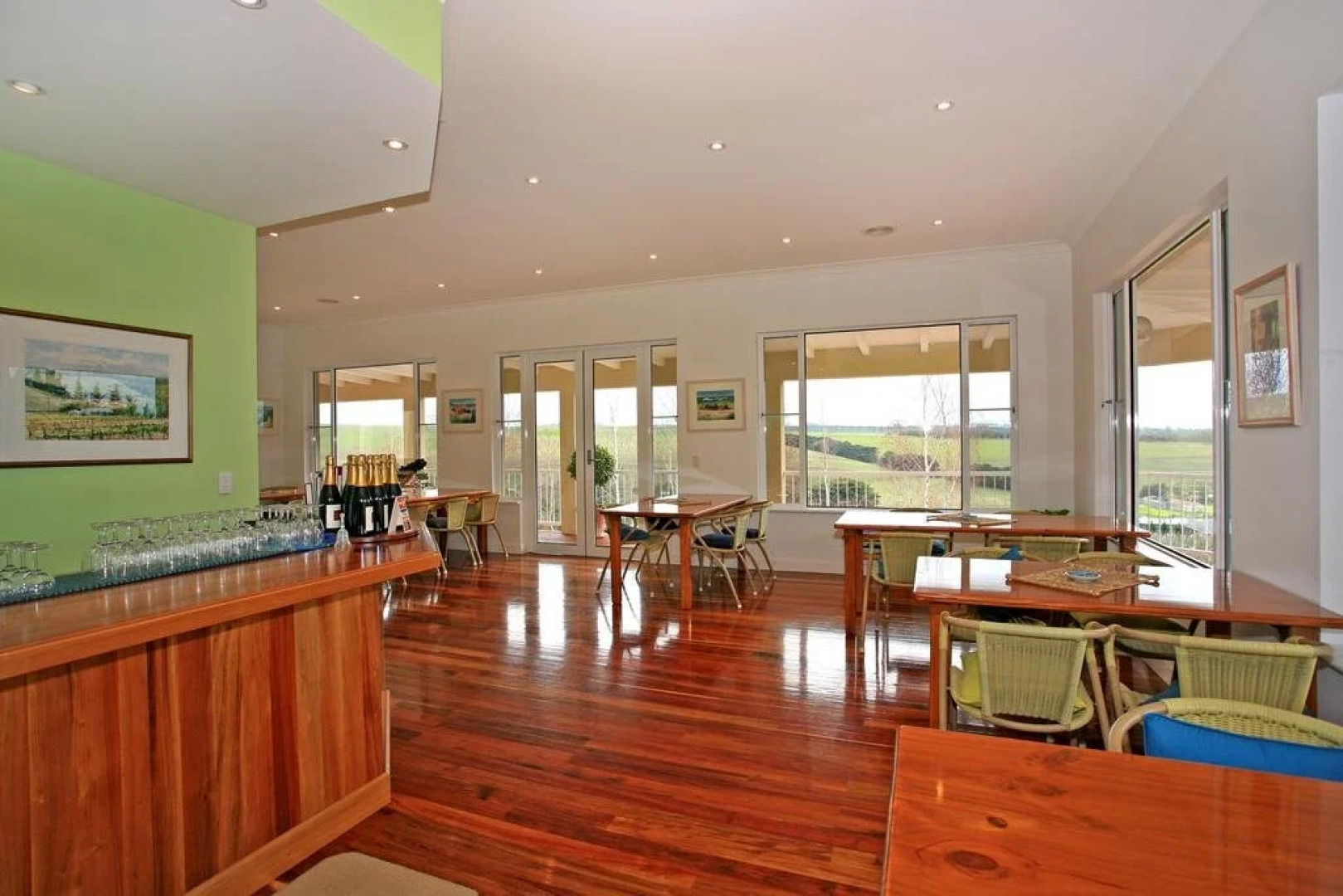 Waybourne Vineyard & Winery