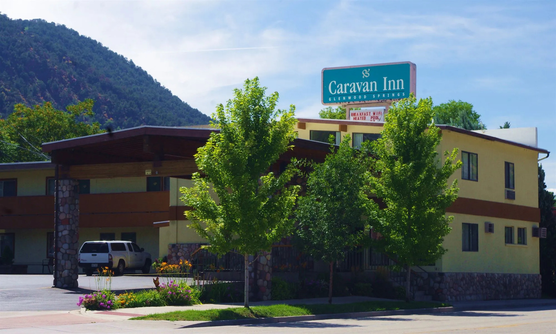 Caravan Inn