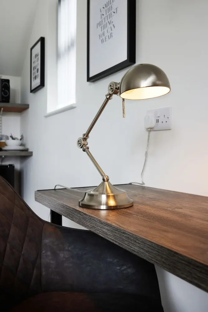 The Woden Boutique Hotel Walsall M6 J9