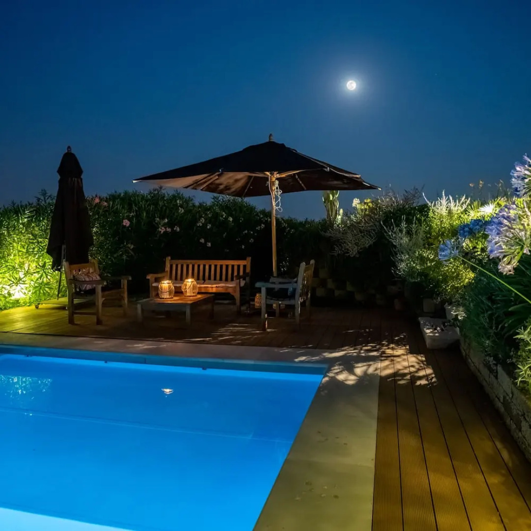 Charming Green and Blue Villa by Wonderful Italy