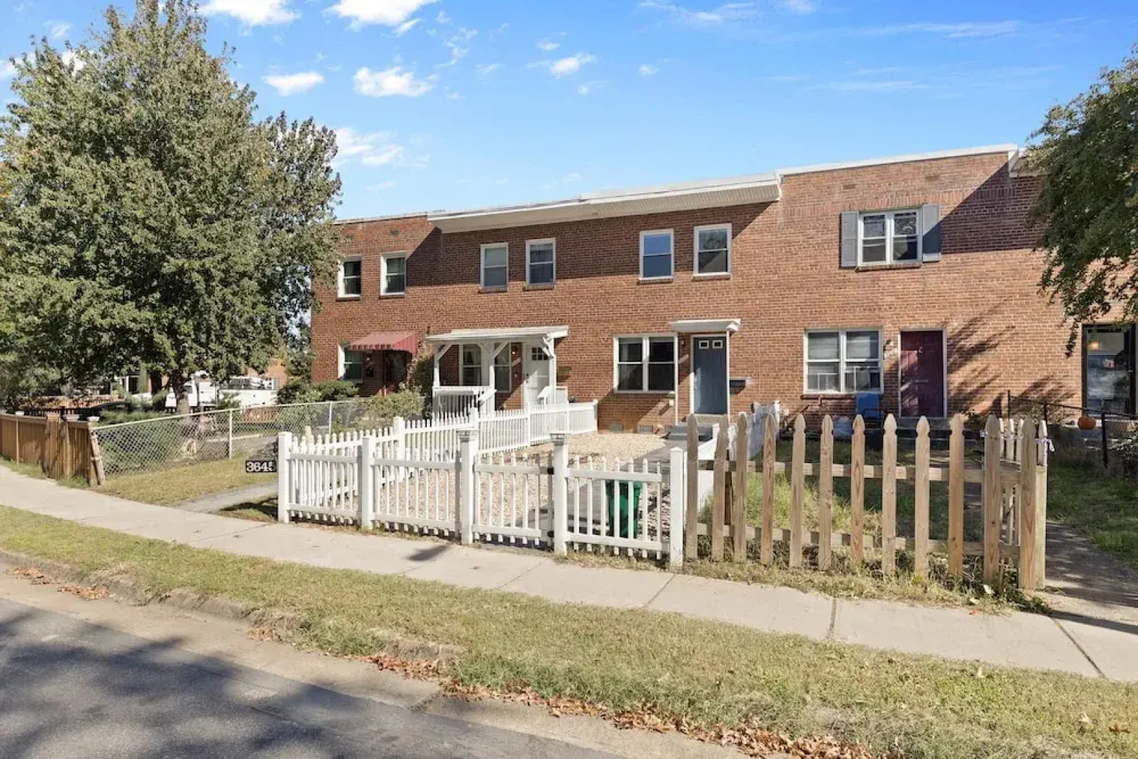 Entire 2-br Townhome Mins From Del Ray Old Town