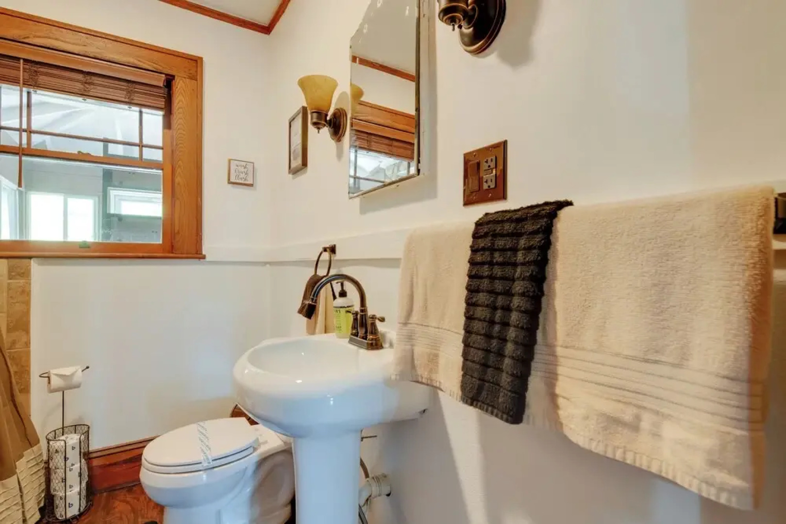 Hike + Explore: Mountain-view Escape in Candler