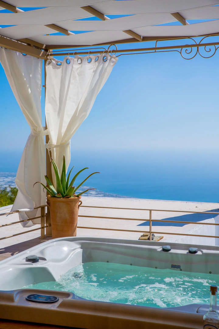 Dorovinis Country Houses