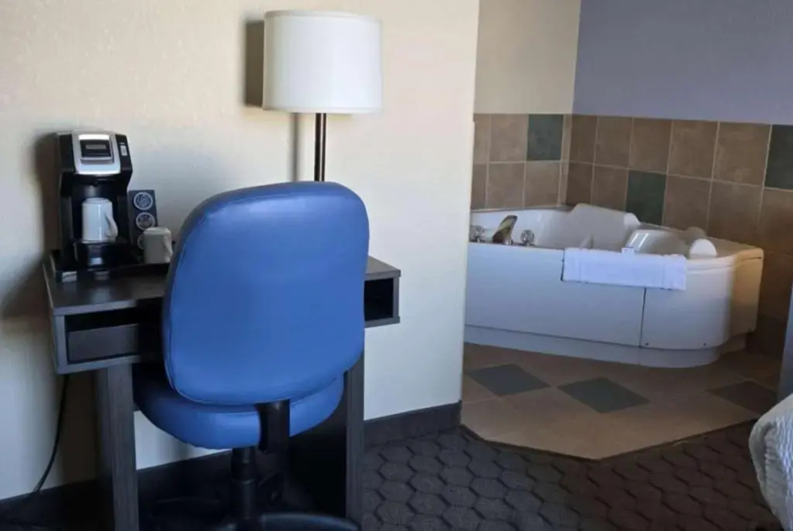 Super 8 Swan River MB