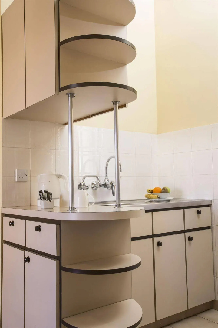 Pigeon Beach Hotel Apartments