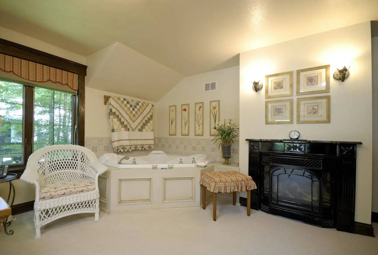 The Roost Bed and Breakfast