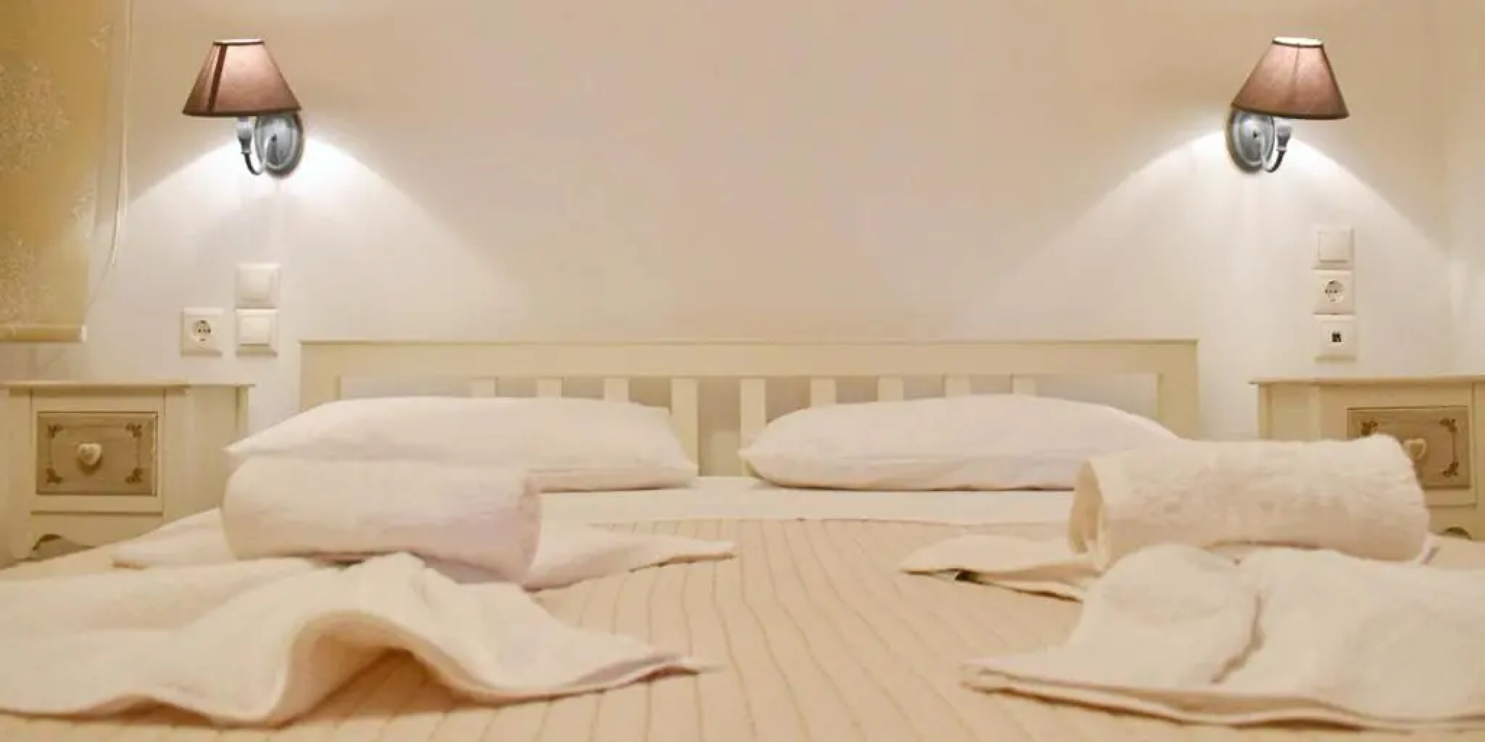 Tzamaros Studios Kythnos