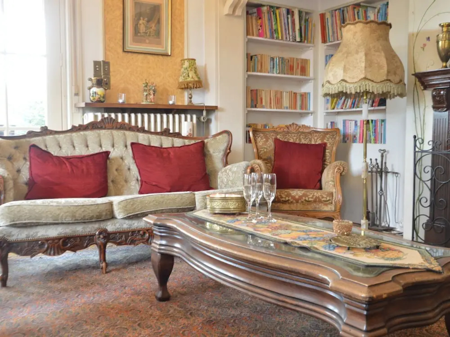 Gorgeous Villa on an Estate With Beautiful Garden, Swimming Pool and Pool House With Sauna