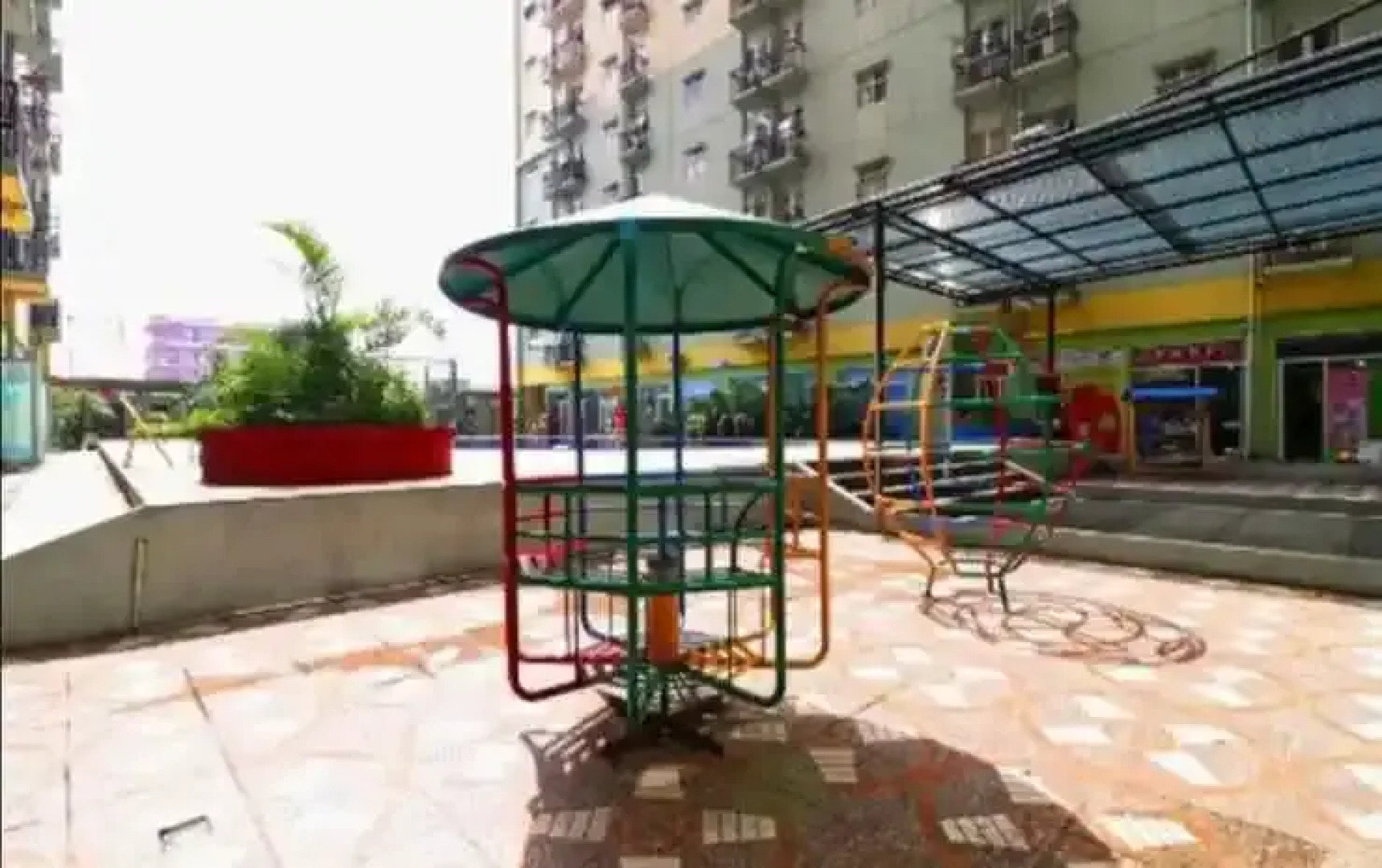 The Suites Metro Apartment Bandung by Zaenal King