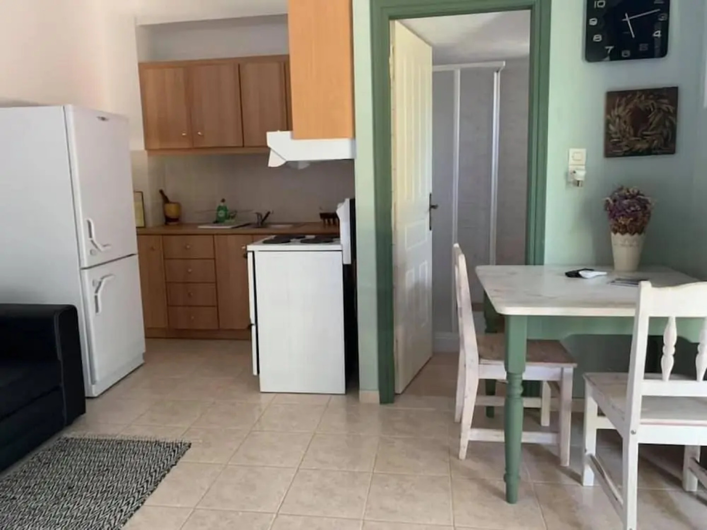 Anastasios Olive Garden Apartments