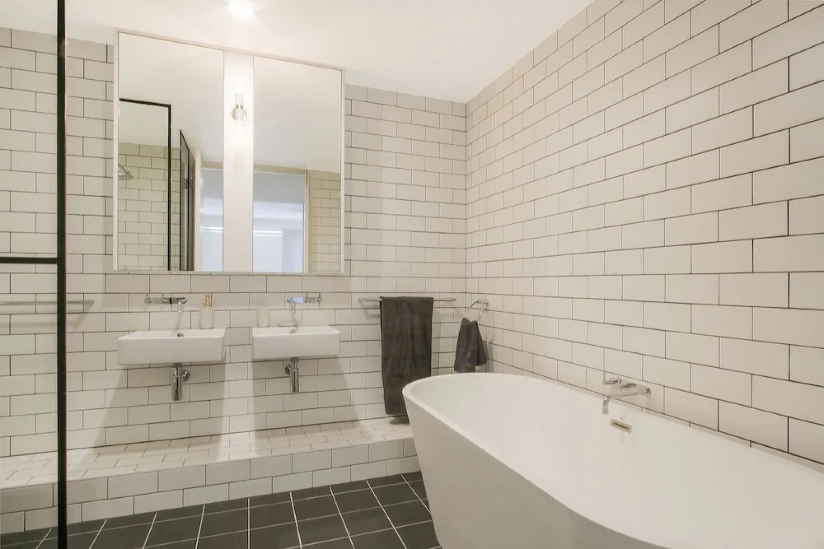 Accommodate Canberra - The Prince