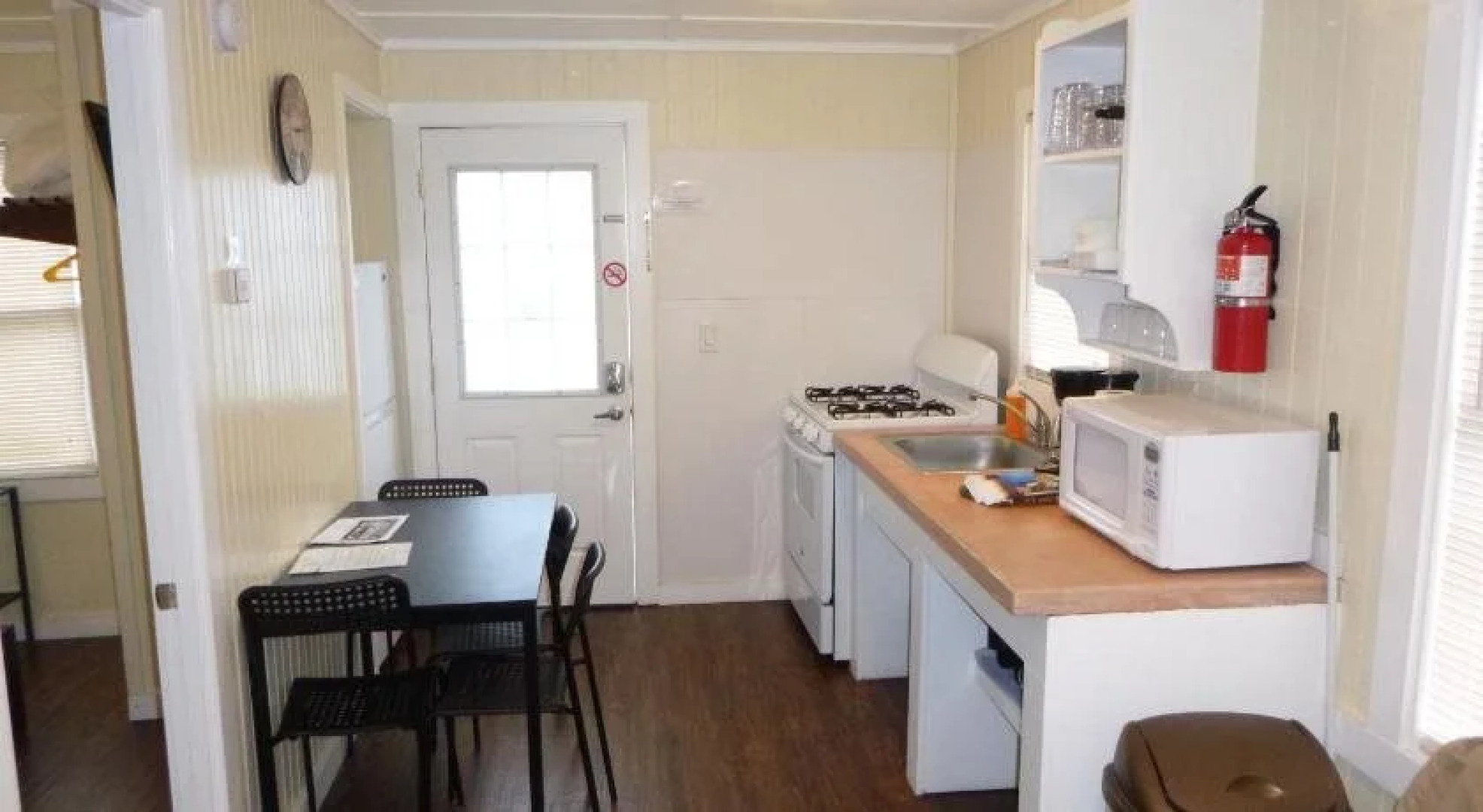 Double Barr Cottages